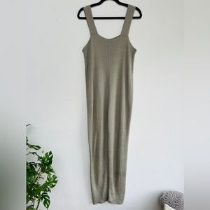 Lauren Manoogian Waders